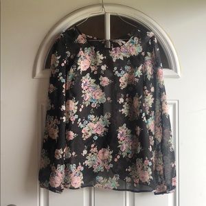 Sheer Floral Top Size Medium